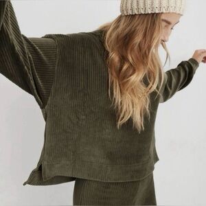 Aerie groove on velour cropped sweatshirt